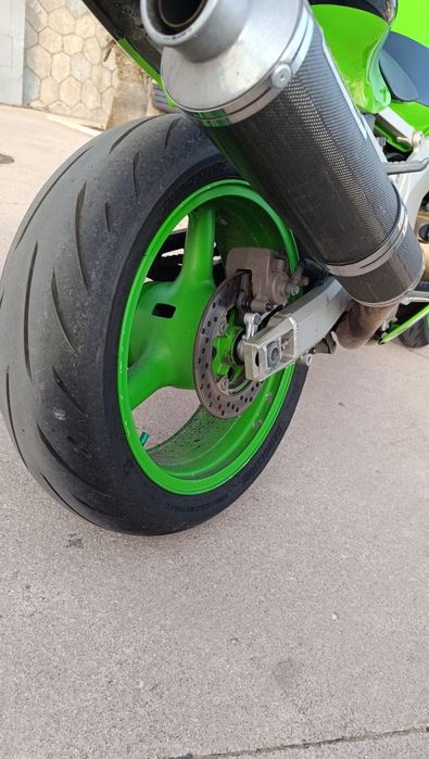 Kawasaki ZX6R Ninja 2001