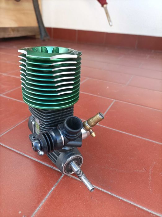 nitro para rc escala 1/8