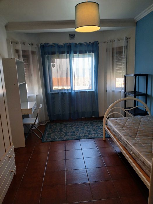 Quarto meninas Universidade Guarda