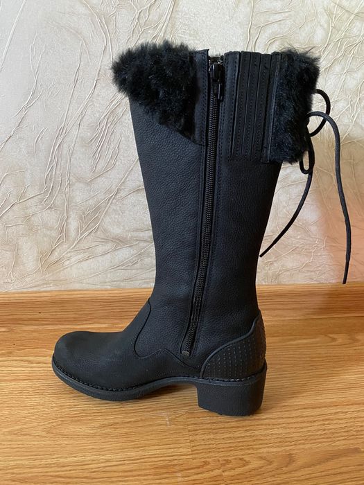 Шкіряне взуття Merrell