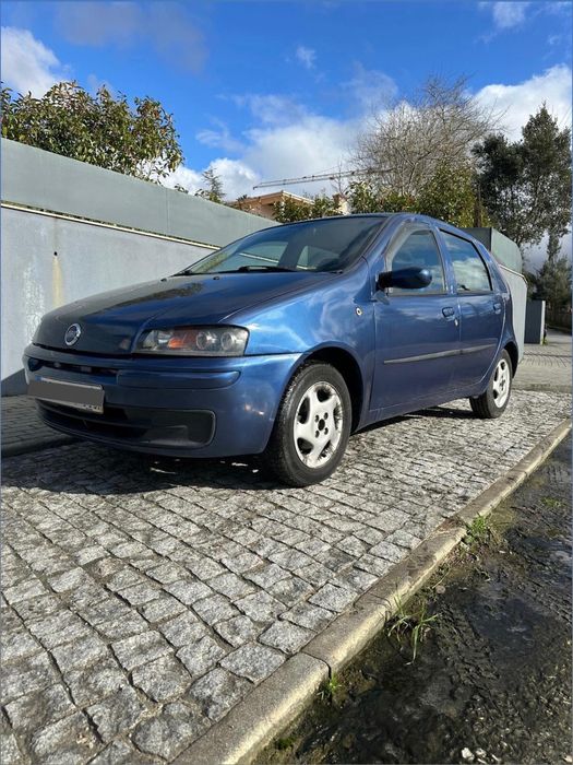 Fiat Punto 1.2 Gasolina – 2000