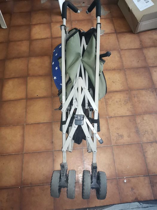 Oddam za darmo 2 wózki typu parasolka