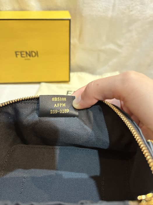 Torebka Fendi czarna