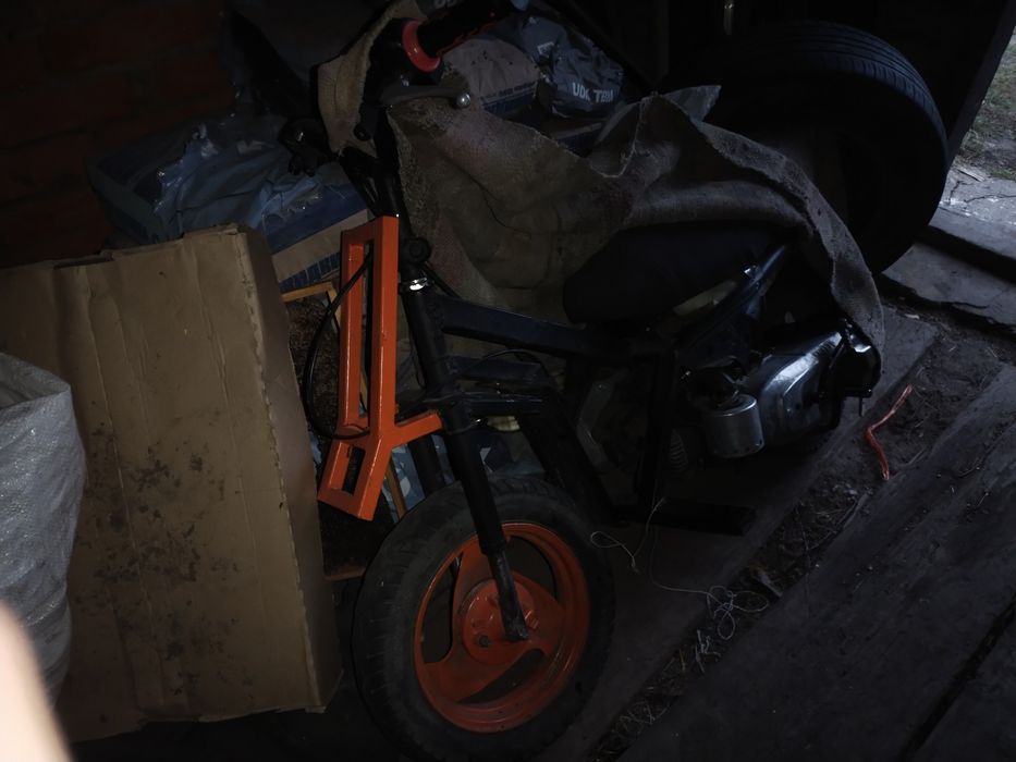 Продам скутер їде 70 км/ч