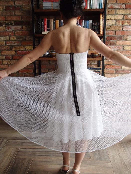 Oryginalna, krótka sukienka ślubna, r. 36 j.Simple, La Mania