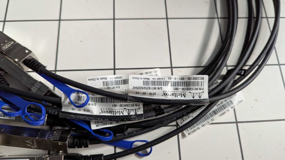Przewód sieciowy SFP+ 10Gbps - oryginalny Mellanox 2 metry