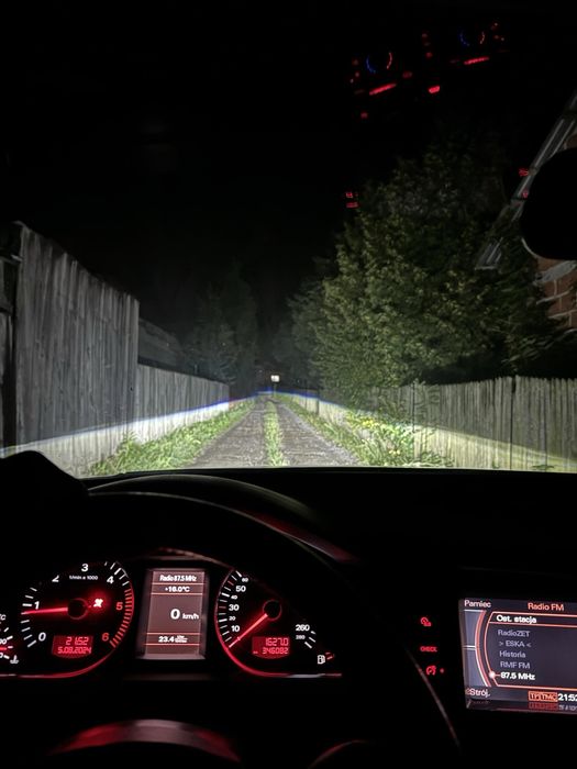 LAMPY PRZEDNIE AUDI A6 C6 BI LED NIESKRĘTNE bi xenon hella lewa prawa