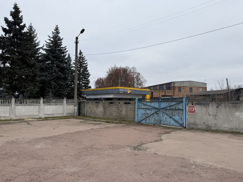 офісно-скадське приміщення 833м Чернігів вул. Робітнича 20