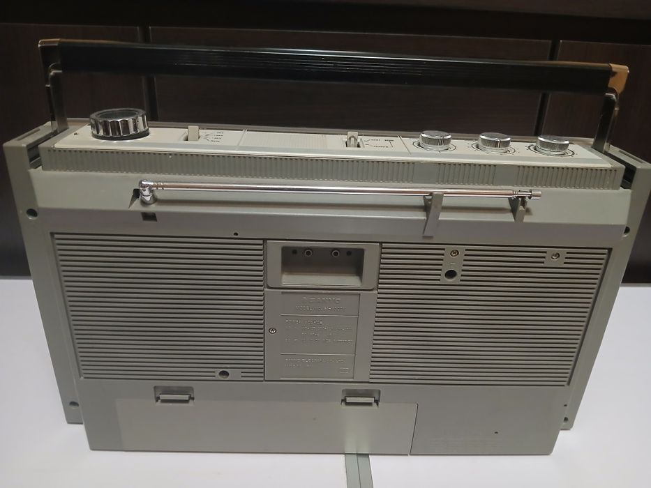 Магнітола sanyo М-Х320К