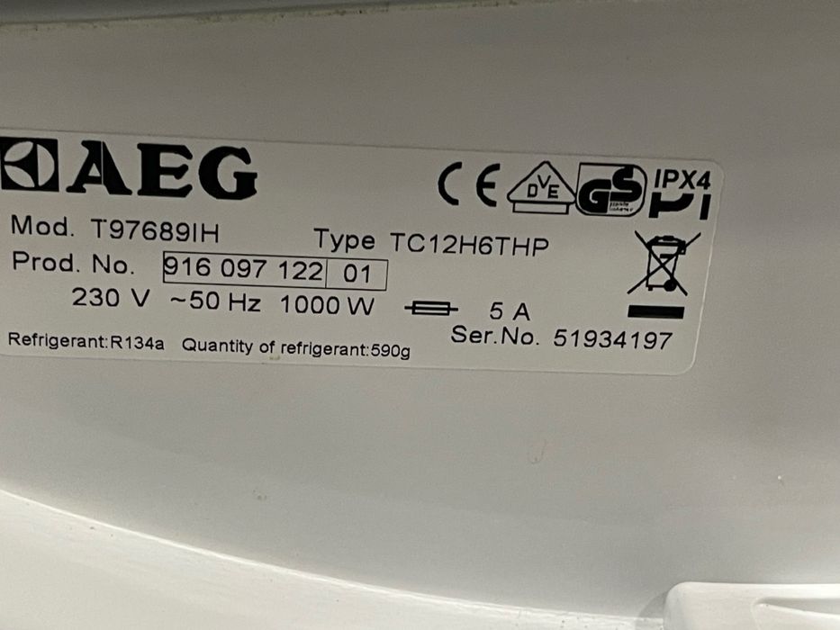 Сушильна машина AEG Absolute Care System