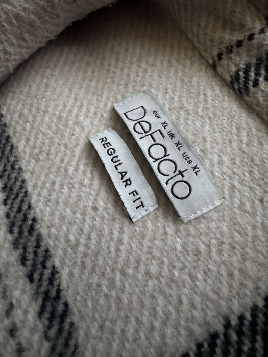 Рубашка размер L, теплая в клетку идеальное состояние