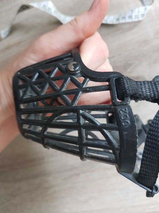 Намордник пластиковый