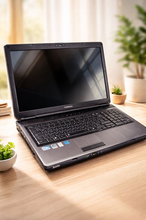 Ноутбук, комп'ютер телефон для навчання та ігор 17 діагональ