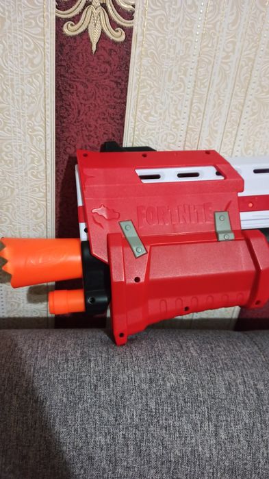 Бластер nerf fortnite