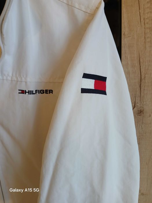 Biała przejściowa kurtka męska Tommy Hilfiger XS