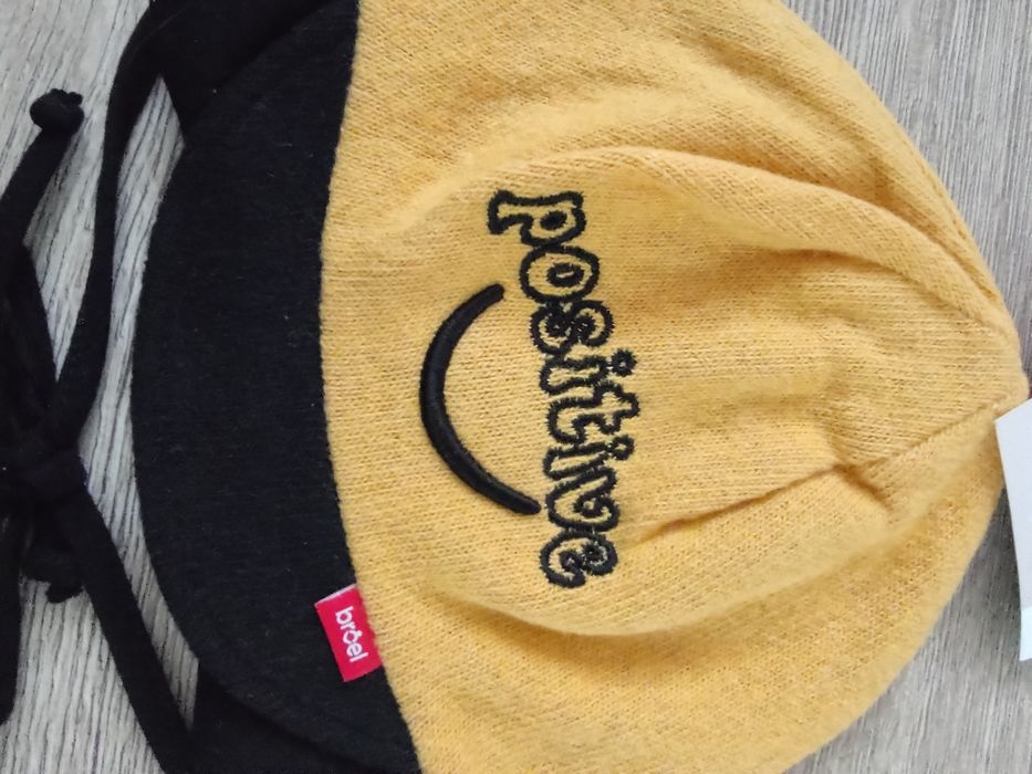 Czapka chłopięca Broel obw . 49 cm