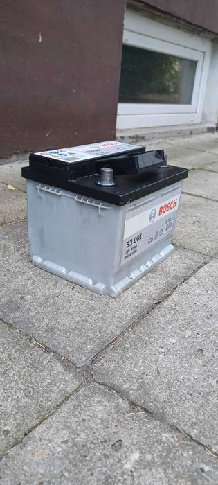 Akumulator Bosch 360A 12V
