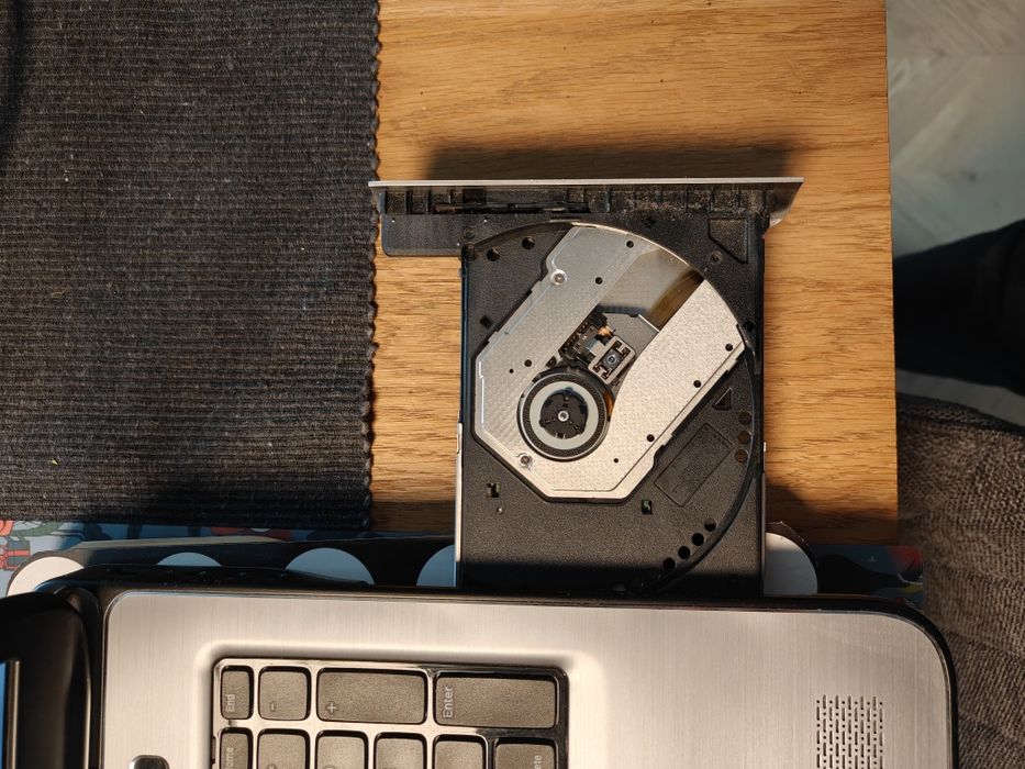 Laptop Dell XPS L702X