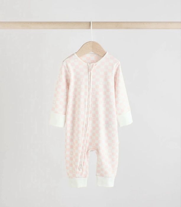 Три ромпери / піжами для сну від фірми Next у 98 розмірі