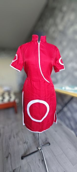 Косплей на Сакуру з Наруто + перука