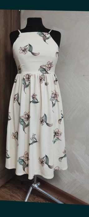 Vestido de senhora marca Asos n 40