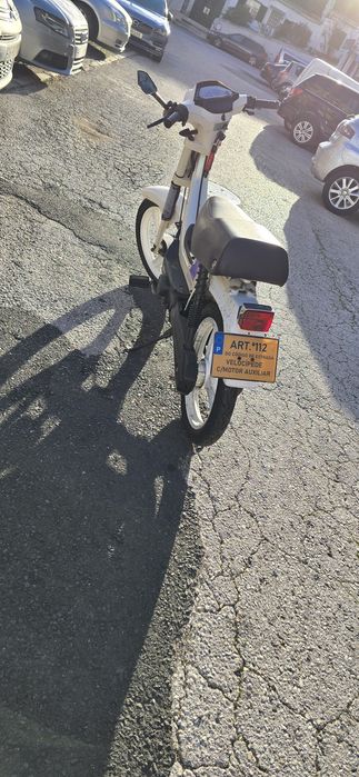 Derbi variant  impecável