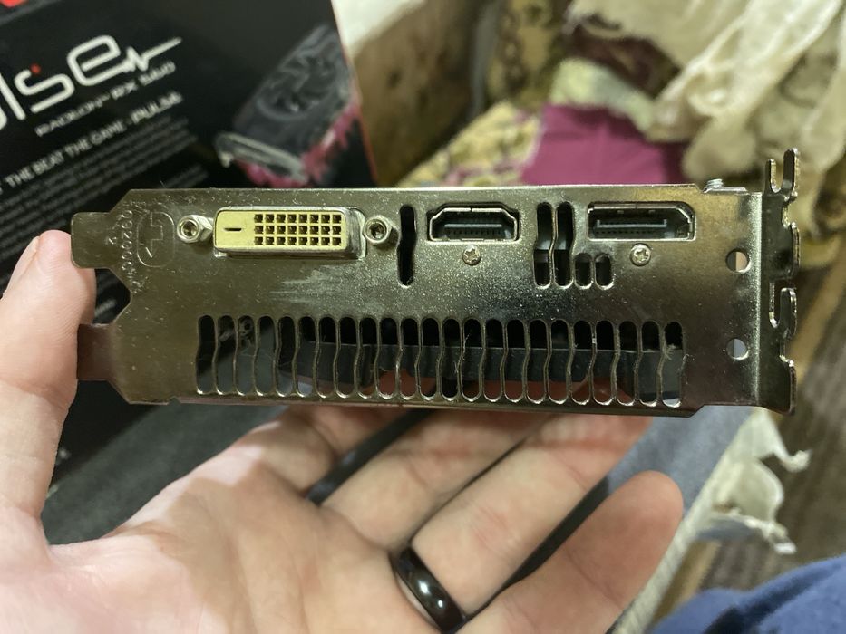 Видеокарта Sapphire Radeon RX560
