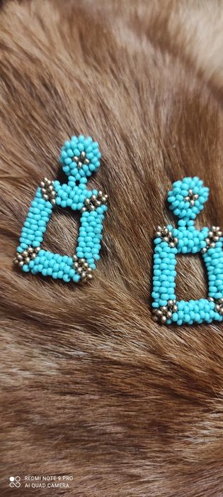 Браслет и серьги из бисера