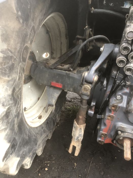 New holland 8360 kabina maska czesci