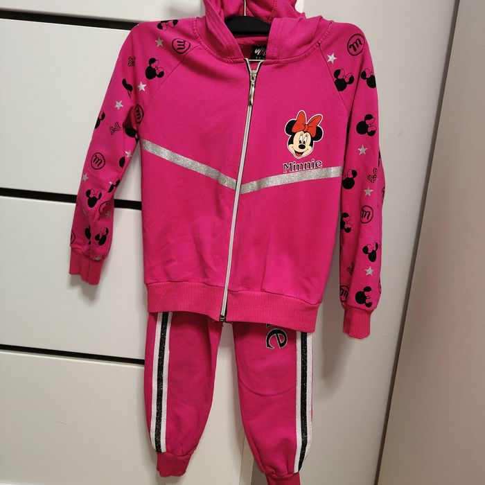 Komplet dresowy dla dziewczynki