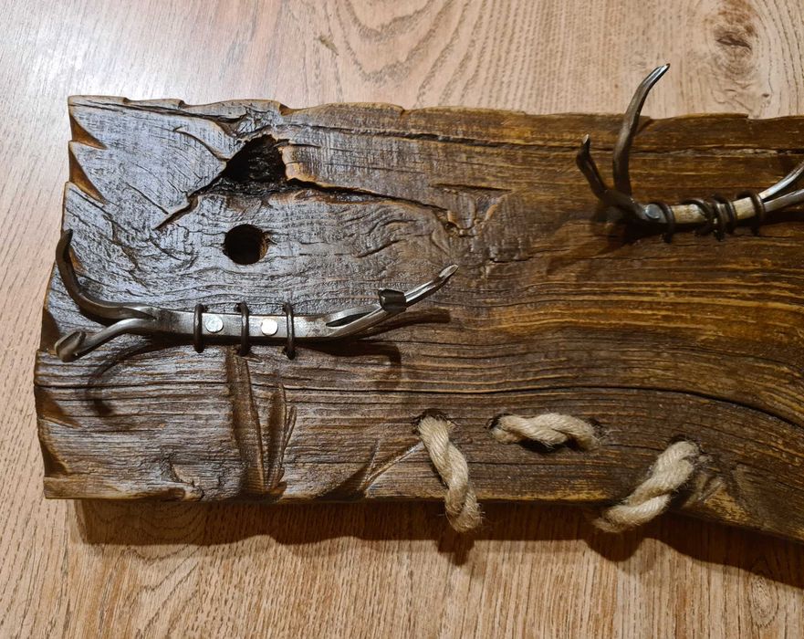 Wieszak rustykalny loft ze starego drewna