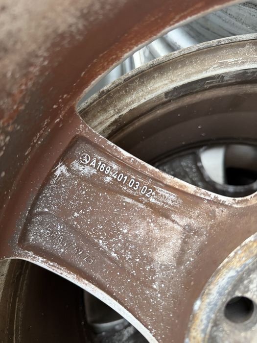 Jantes 16 Originais Mercedes A, B em 5x112