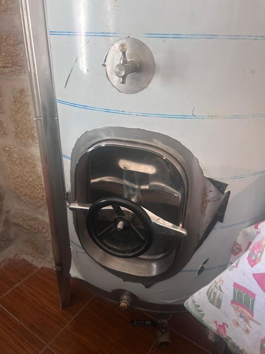 Cuba de inox e prensa