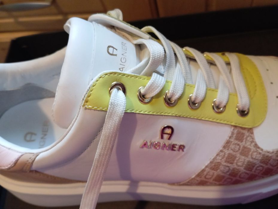 Aigner sneakersy 41