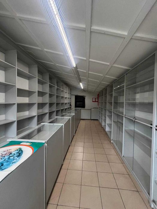 окрема будівля під магазин чи піцерію (чи ін.вид).Винники вул.Галицька