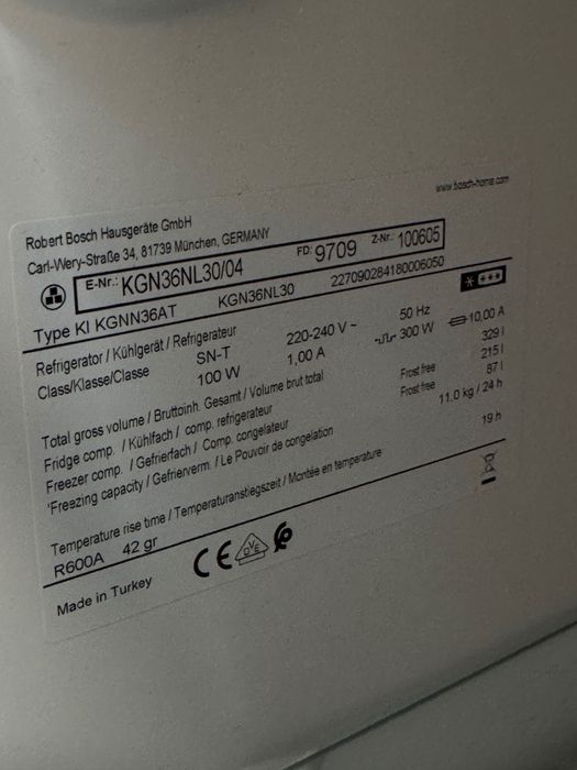 Frigorífico combinado Bosch KGN36NL30/04 noFrost em muito bom estado