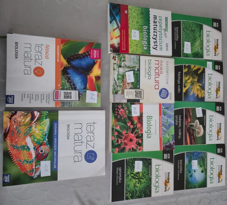 Sprzedam podręczniki od 1do 4 klasy LO