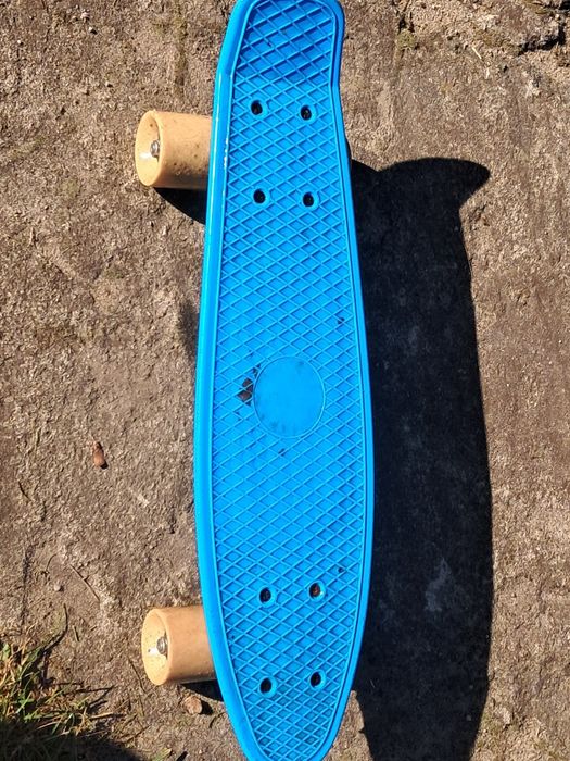 Deskorolka niebieska używana