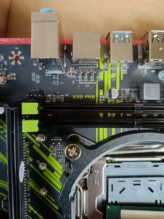 Комплект для сборки ПК Machinist x99pr9 + Ddr4 16gb + xeon e 5 2680v3