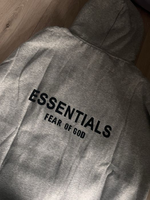 Komplet dresu Essentials