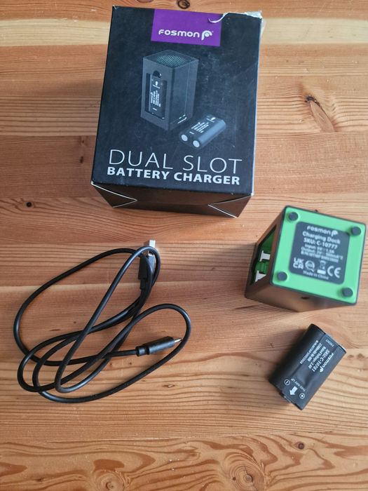 Ładowarka akumulator do Pada Xbox One
Bateria  2.4V, 2200mAh  Ni-zMH