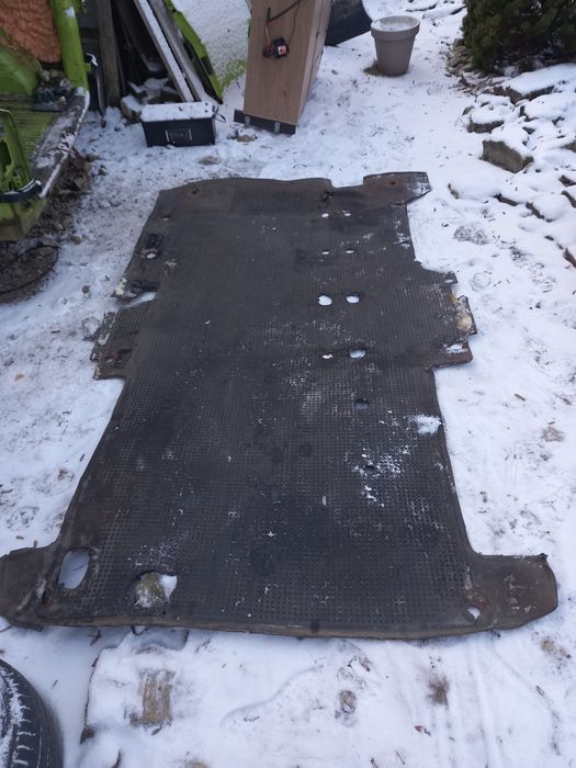 Vw t4 wykladzina gumowa wersja long caravelle transporter