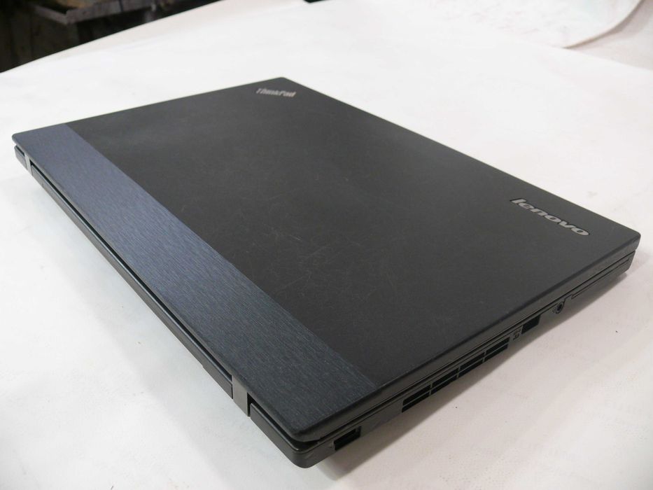 LENOVO L450, SSD256/8g ram, Core i5-4300U , bat. 71,4%.