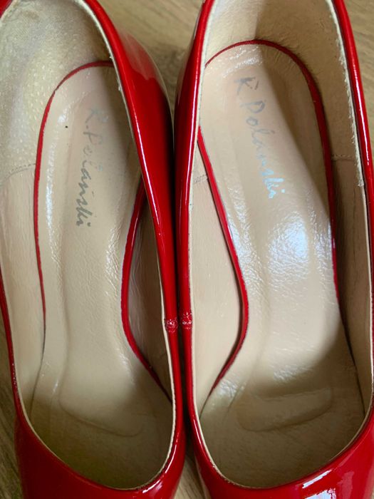 Buty czerwone lakierowane 38