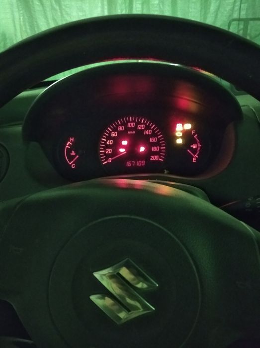 Suzuki Swift, 2008, 1900 $.