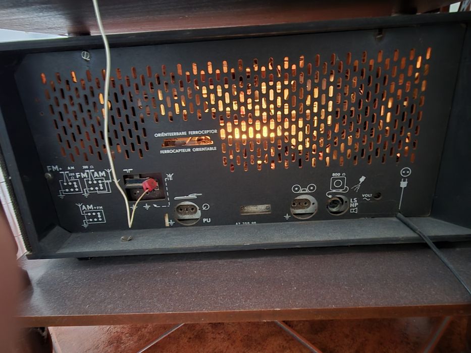 Radio Philips Restaurado