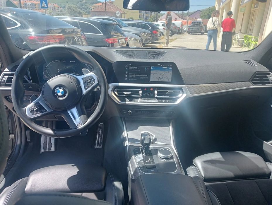 BMW 330 e M Package Automatic474122685378744326