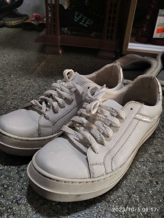 Кеди жіночі кожані Lasocki