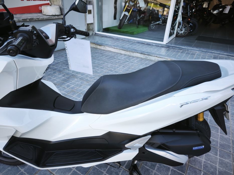 Honda pcx DX  como nova 2026