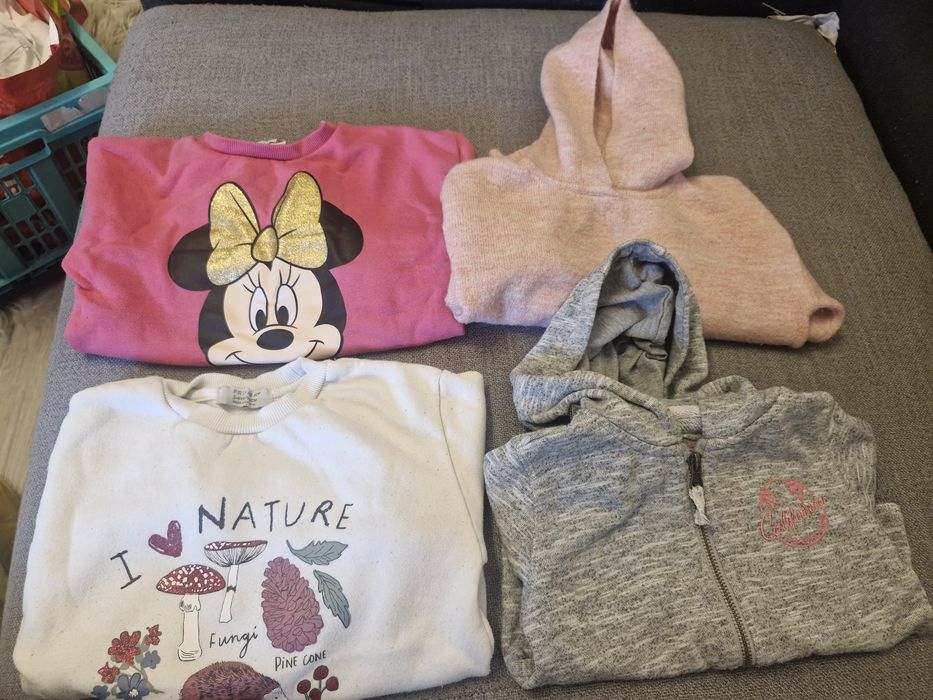 Saco com roupa de menina 3/4 anos